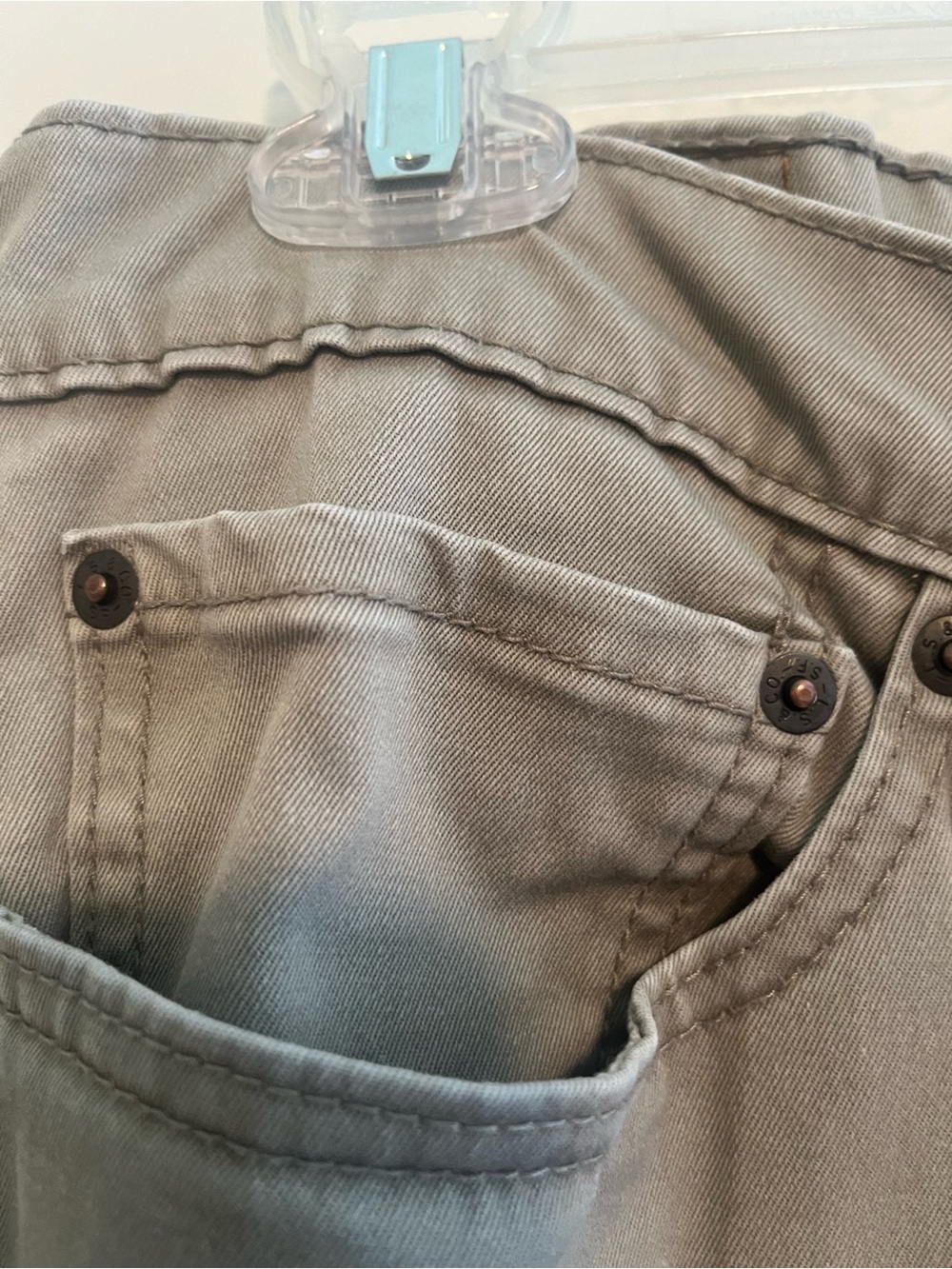 Levi’s Men's Classic 541 Straight-Leg Pants - Picture 3 of 12